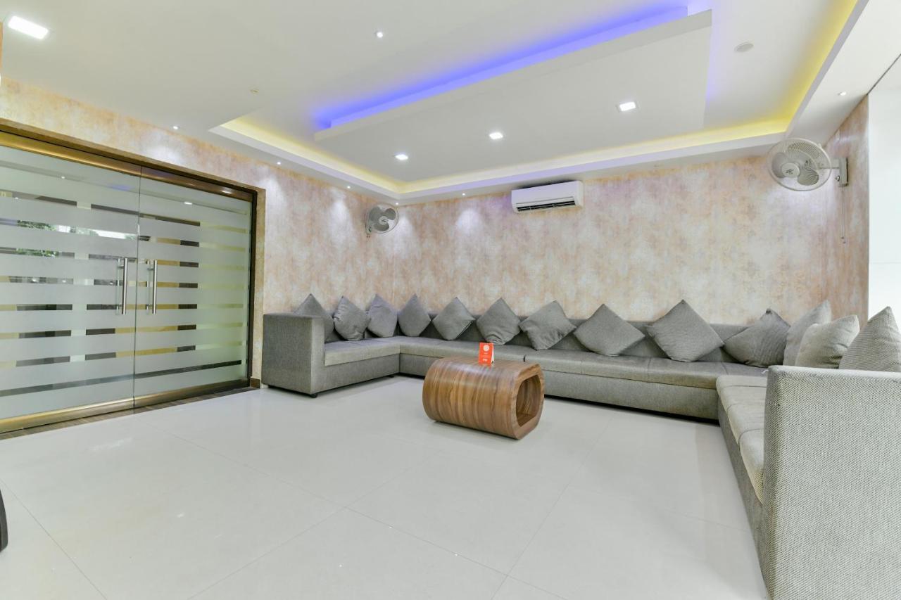 Oyo 1889 Hotel Aj Park Alappuzha Luaran gambar
